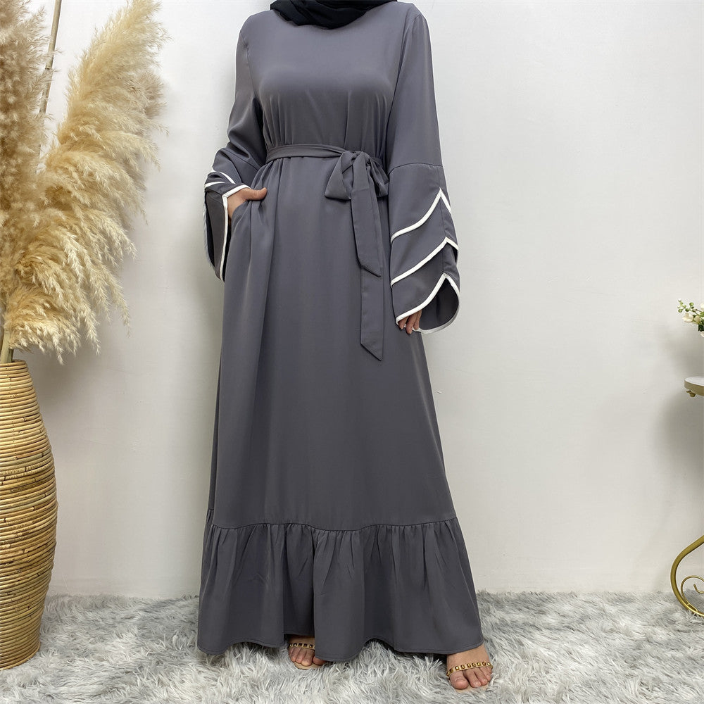 Aminah Abaya: Stylish Hemmed Abaya