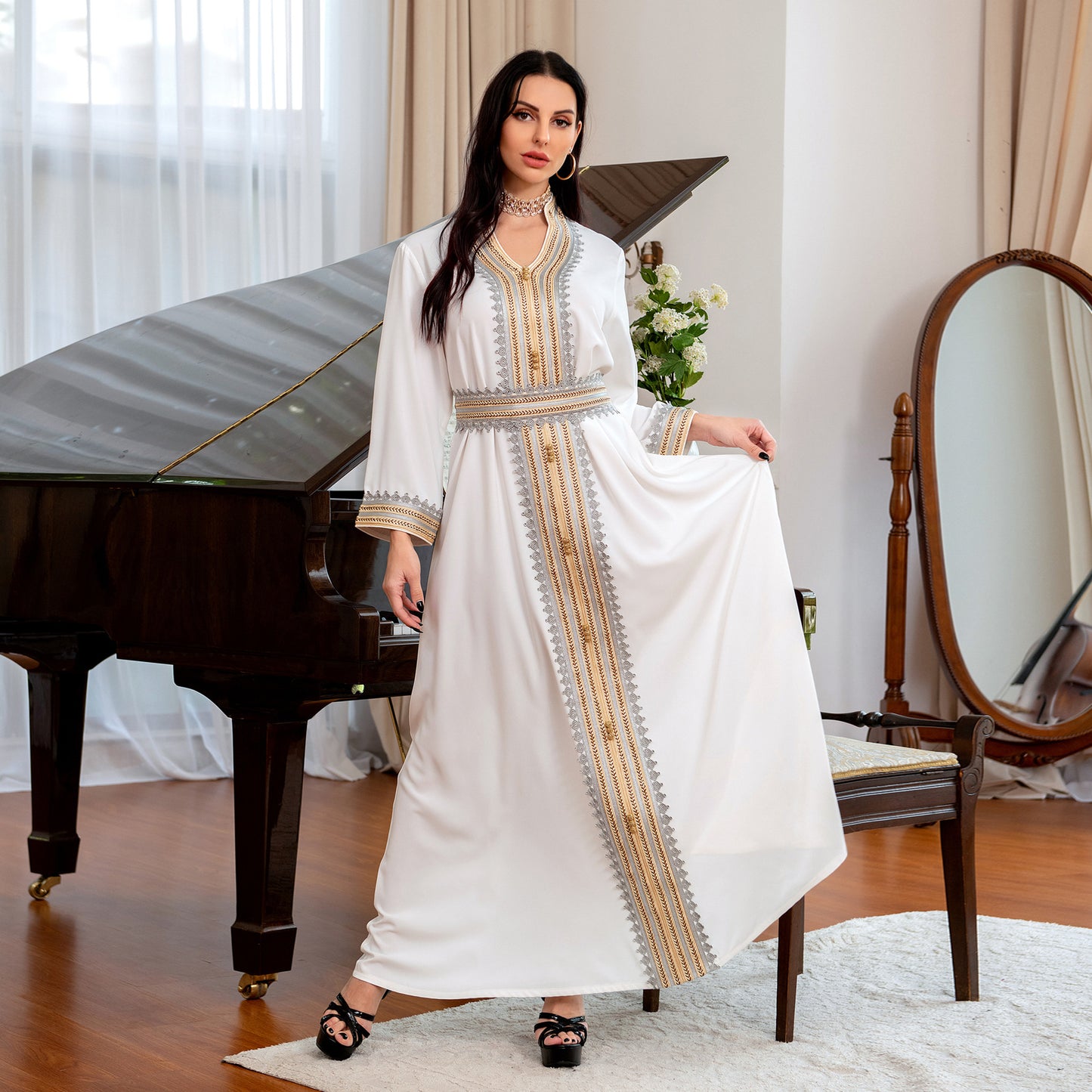 Niyyah Abaya: Women's White & Gold Party Evening Dress